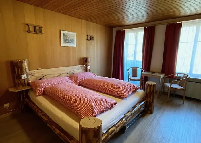 ツーリスト 2* マイリンゲン