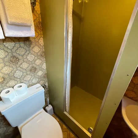 Tourist Mini-hôtel 2*