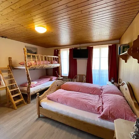 Mini-hôtel Tourist 2*